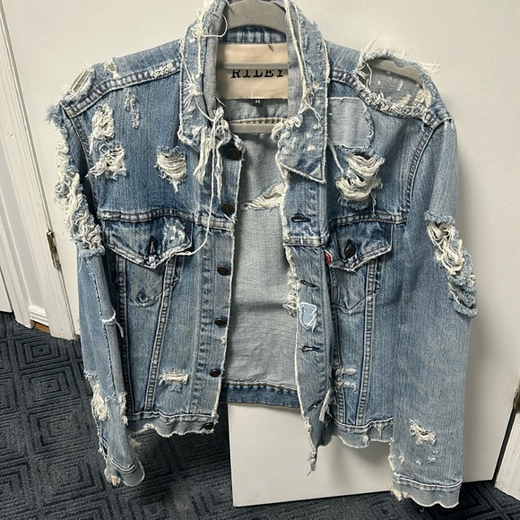 Riley denim jacket size m - Picture 1 of 2